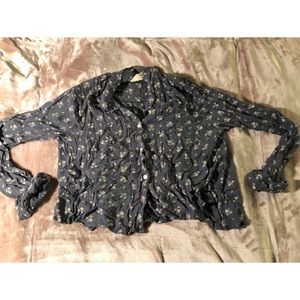 hollister long sleeve floral crop top